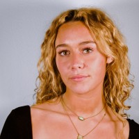Ellie Cole