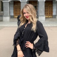 Viktoriia Kukhtarova