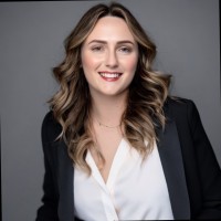 Kayla Mellville, Mba