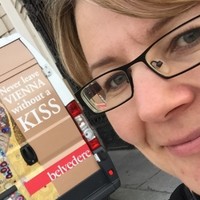 Sabine Valis