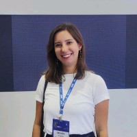 Camila Neves
