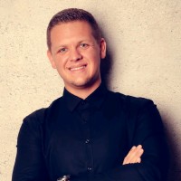 Dennis Hollenberg