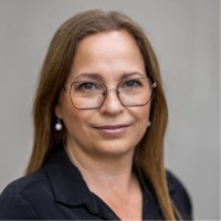 Esther Flores Sedman