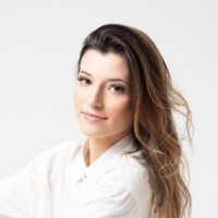 Amanda C. Stecz Antunes