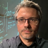 Wojciech Lyjak, FCCA, CFA