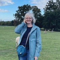 Susan Clarke