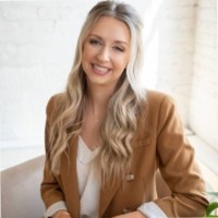 Lauren Wynia