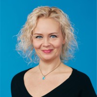 Orsolya Csollák