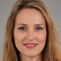 Alisa Lemus