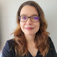 Veronica Gregpry