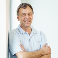 Dr. Olaf Burkart