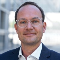 Dr. Martin Ende