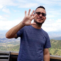 Dennis Quiros