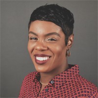 Larshá Thomas, Mba