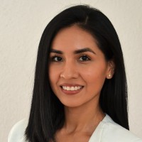 C Daniela Rocha M