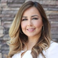 Dora Salazar