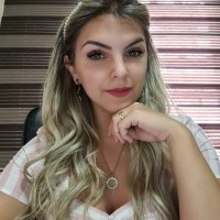 Thais Ferreira