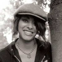 Deanna Thoss