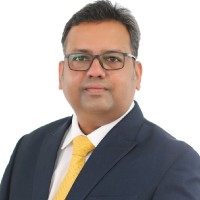 Dr. Naresh Hans