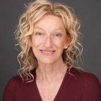 Julie Ampadu