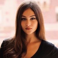 Bella Estrada, Esq./Tax LLM