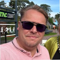 Alex De Groot