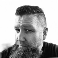 Eric Ellis