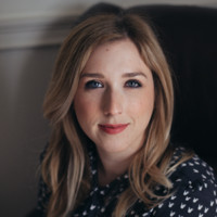 Julia Tsakalis, LCSW