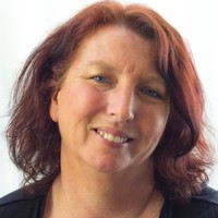 Esther Roos