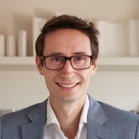 Dr Maximilian Buston