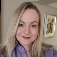 Jacqueline Carr