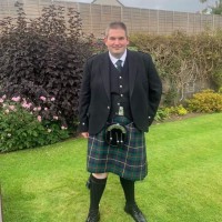 Stephen Mackinnon