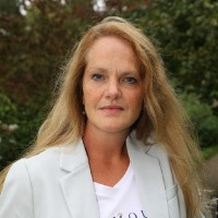 Angelique Van Der Linden