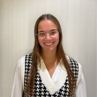 Eva Suzanne Bos