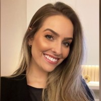 Victória Cunha