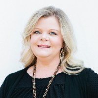 Nikki Cadle