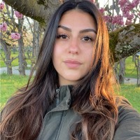 Meryem Yildirim-Parasidis