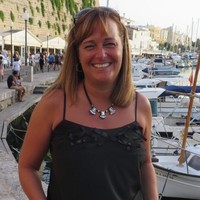 Sarah Truscott