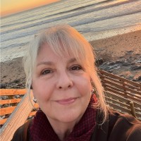 Lisa Dean