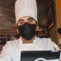 Jefferson Gualotuña