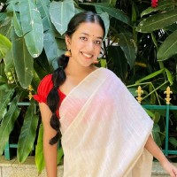Navya Suresh