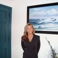 T H
