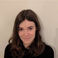 Júlia Luca Szabó