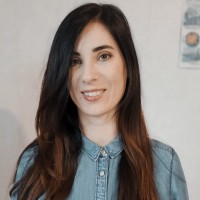 Laura Tollis