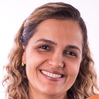 Luciana Carvalho