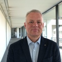 Daniel Scheschkewitz