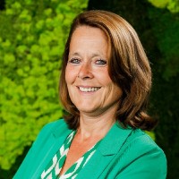 Monique Van Dam