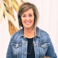 Kim Bennett
