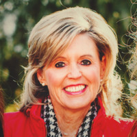 Lisa Hanscom