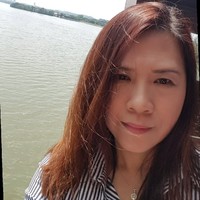 Maggie Lee